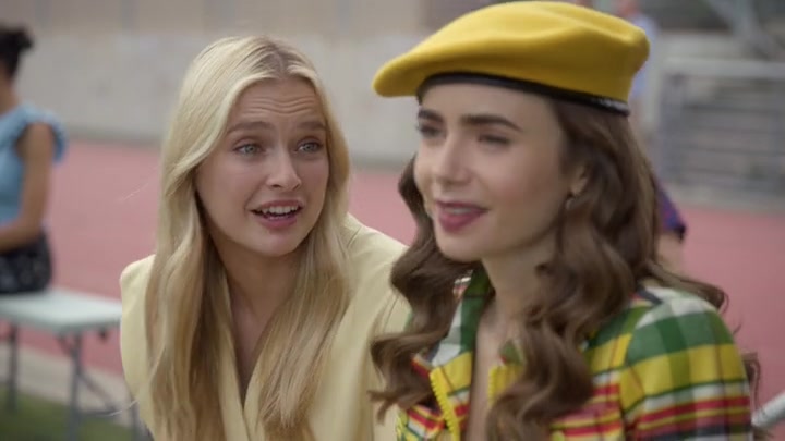 Emily_in_Paris_S02E09_WEBRip_x264-ION10_0097.jpg