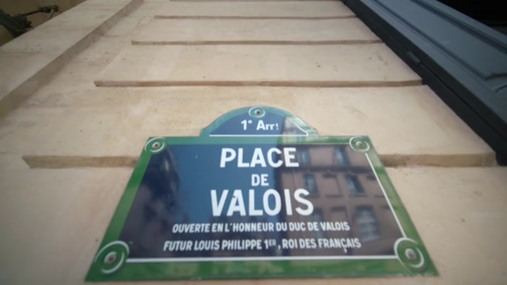 Emily_in_Paris_S02E09_WEBRip_x264-ION10_0486.jpg Emily_in_Paris_S02E09_WEBRip_x264-ION10_0486.jpg