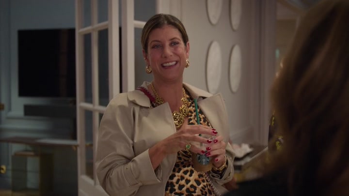 Emily_in_Paris_S02E09_WEBRip_x264-ION10_0539.jpg Emily_in_Paris_S02E09_WEBRip_x264-ION10_0539.jpg