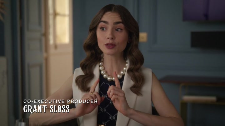 Emily_in_Paris_S02E09_WEBRip_x264-ION10_0645.jpg