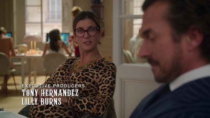 Emily_in_Paris_S02E09_WEBRip_x264-ION10_0726.jpg
