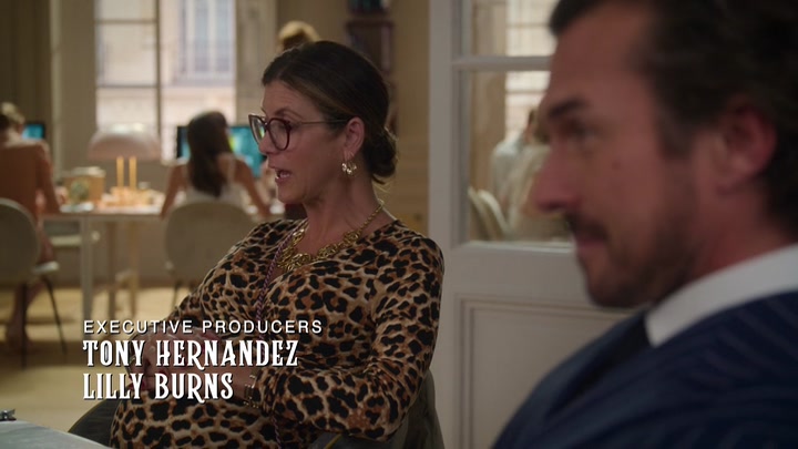 Emily_in_Paris_S02E09_WEBRip_x264-ION10_0728.jpg