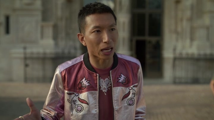Emily_in_Paris_S02E09_WEBRip_x264-ION10_0900.jpg Emily_in_Paris_S02E09_WEBRip_x264-ION10_0900.jpg