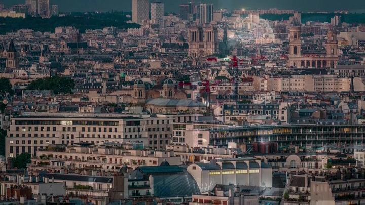 Emily_in_Paris_S02E09_WEBRip_x264-ION10_1009.jpg Emily_in_Paris_S02E09_WEBRip_x264-ION10_1009.jpg