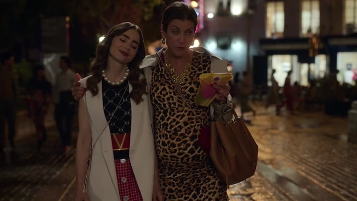 Emily_in_Paris_S02E09_WEBRip_x264-ION10_1044.jpg Emily_in_Paris_S02E09_WEBRip_x264-ION10_1044.jpg