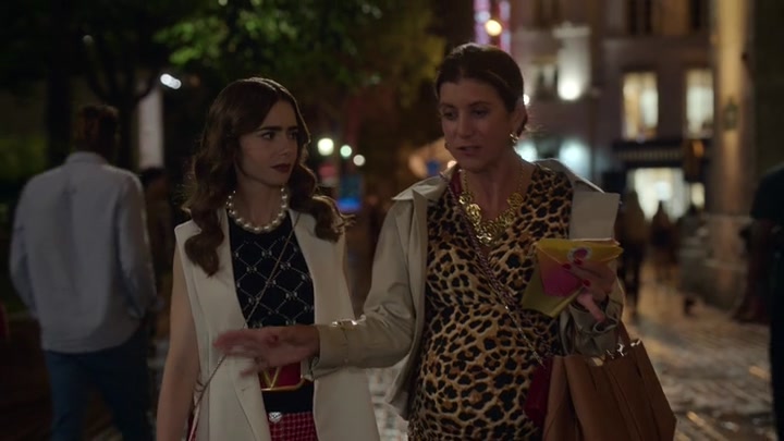 Emily_in_Paris_S02E09_WEBRip_x264-ION10_1074.jpg