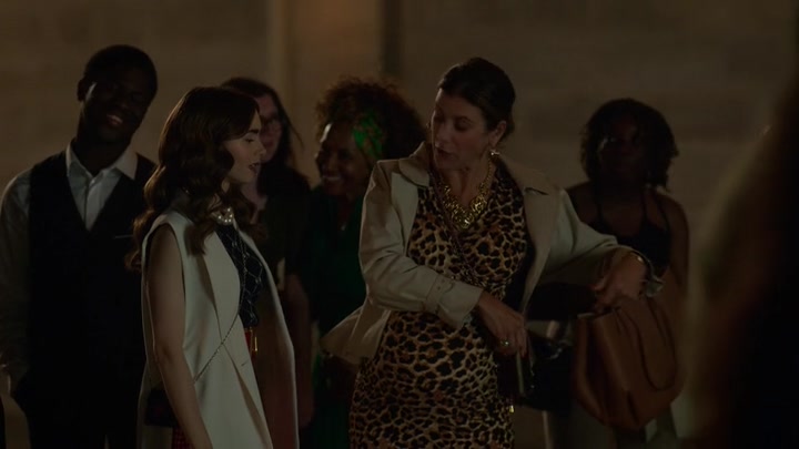 Emily_in_Paris_S02E09_WEBRip_x264-ION10_1200.jpg