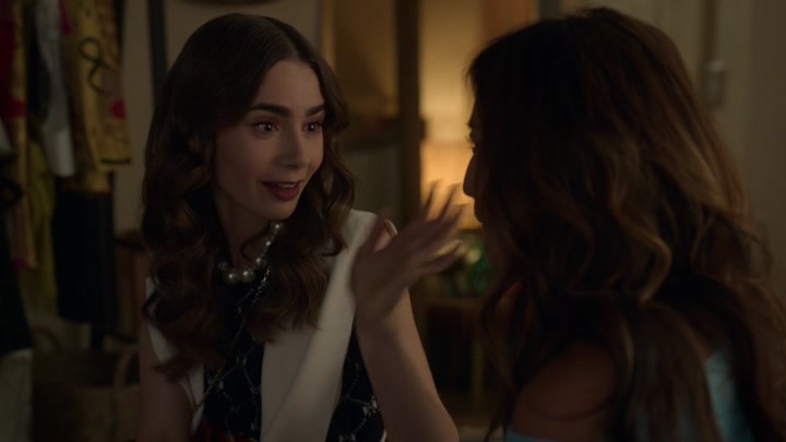 Emily_in_Paris_S02E09_WEBRip_x264-ION10_1416.jpg