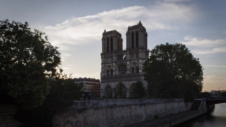 Emily_in_Paris_S02E09_WEBRip_x264-ION10_1429.jpg Emily_in_Paris_S02E09_WEBRip_x264-ION10_1429.jpg
