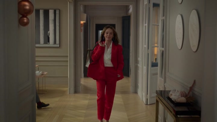 Emily_in_Paris_S02E09_WEBRip_x264-ION10_1437.jpg Emily_in_Paris_S02E09_WEBRip_x264-ION10_1437.jpg