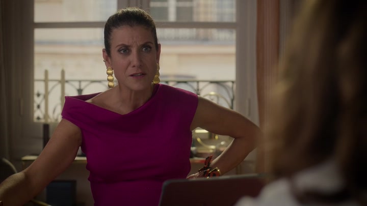 Emily_in_Paris_S02E09_WEBRip_x264-ION10_1559.jpg Emily_in_Paris_S02E09_WEBRip_x264-ION10_1559.jpg