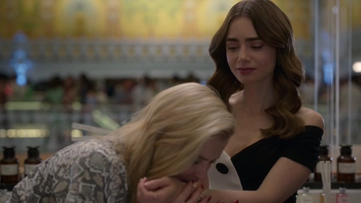 Emily_in_Paris_S02E09_WEBRip_x264-ION10_1880.jpg Emily_in_Paris_S02E09_WEBRip_x264-ION10_1880.jpg