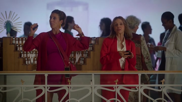 Emily_in_Paris_S02E09_WEBRip_x264-ION10_1911.jpg Emily_in_Paris_S02E09_WEBRip_x264-ION10_1911.jpg