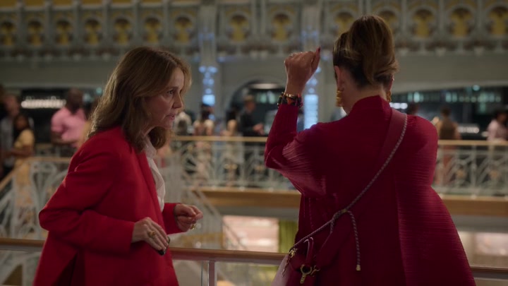 Emily_in_Paris_S02E09_WEBRip_x264-ION10_1916.jpg Emily_in_Paris_S02E09_WEBRip_x264-ION10_1916.jpg