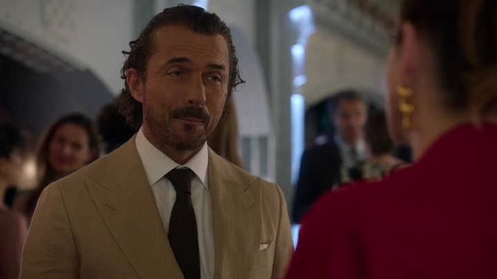 Emily_in_Paris_S02E09_WEBRip_x264-ION10_2053.jpg Emily_in_Paris_S02E09_WEBRip_x264-ION10_2053.jpg