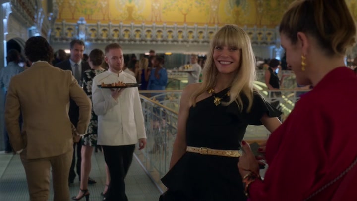 Emily_in_Paris_S02E09_WEBRip_x264-ION10_2098.jpg Emily_in_Paris_S02E09_WEBRip_x264-ION10_2098.jpg