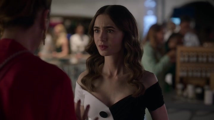Emily_in_Paris_S02E09_WEBRip_x264-ION10_2360.jpg