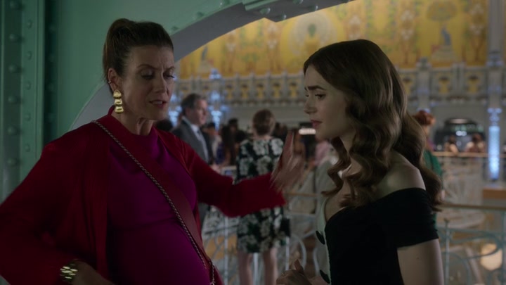 Emily_in_Paris_S02E09_WEBRip_x264-ION10_2396.jpg Emily_in_Paris_S02E09_WEBRip_x264-ION10_2396.jpg