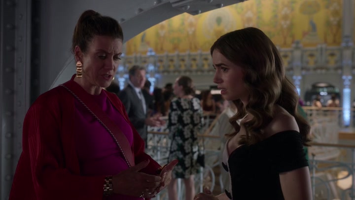 Emily_in_Paris_S02E09_WEBRip_x264-ION10_2398.jpg Emily_in_Paris_S02E09_WEBRip_x264-ION10_2398.jpg