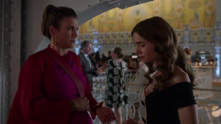 Emily_in_Paris_S02E09_WEBRip_x264-ION10_2415.jpg Emily_in_Paris_S02E09_WEBRip_x264-ION10_2415.jpg
