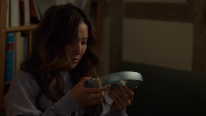 Emily_in_Paris_S02E09_WEBRip_x264-ION10_2499.jpg Emily_in_Paris_S02E09_WEBRip_x264-ION10_2499.jpg