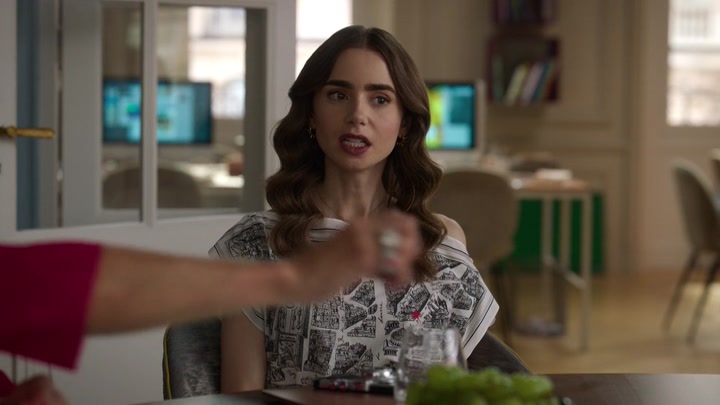 Emily_in_Paris_S02E10_WEBRip_x264-ION10_0138.jpg Emily_in_Paris_S02E10_WEBRip_x264-ION10_0138.jpg