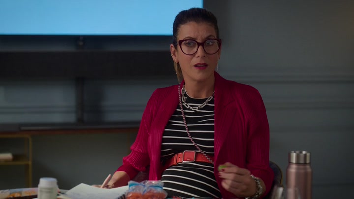 Emily_in_Paris_S02E10_WEBRip_x264-ION10_0190.jpg Emily_in_Paris_S02E10_WEBRip_x264-ION10_0190.jpg
