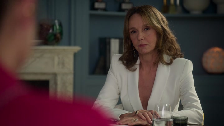 Emily_in_Paris_S02E10_WEBRip_x264-ION10_0262.jpg Emily_in_Paris_S02E10_WEBRip_x264-ION10_0262.jpg