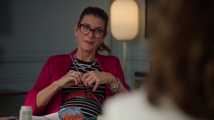 Emily_in_Paris_S02E10_WEBRip_x264-ION10_0265.jpg Emily_in_Paris_S02E10_WEBRip_x264-ION10_0265.jpg