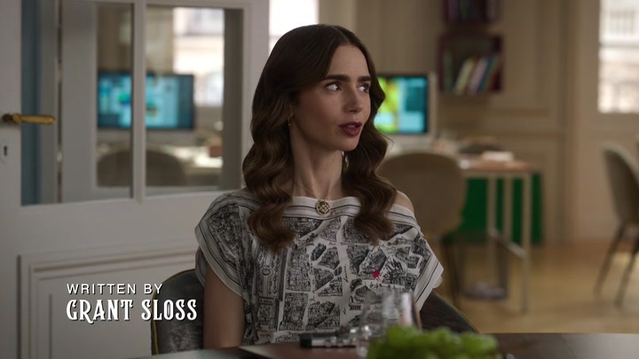 Emily_in_Paris_S02E10_WEBRip_x264-ION10_0289.jpg