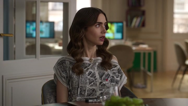Emily_in_Paris_S02E10_WEBRip_x264-ION10_0294.jpg Emily_in_Paris_S02E10_WEBRip_x264-ION10_0294.jpg