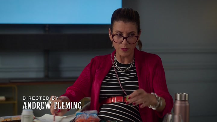 Emily_in_Paris_S02E10_WEBRip_x264-ION10_0298.jpg Emily_in_Paris_S02E10_WEBRip_x264-ION10_0298.jpg