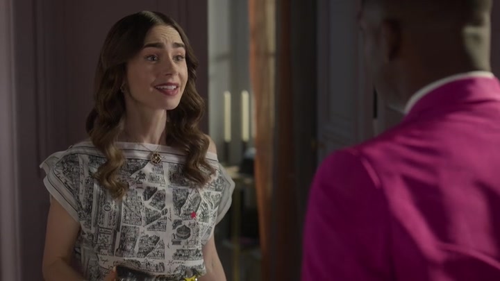 Emily_in_Paris_S02E10_WEBRip_x264-ION10_0484.jpg