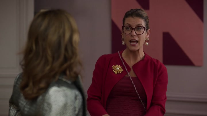 Emily_in_Paris_S02E10_WEBRip_x264-ION10_0873.jpg Emily_in_Paris_S02E10_WEBRip_x264-ION10_0873.jpg
