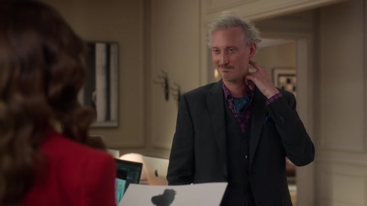 Emily_in_Paris_S02E10_WEBRip_x264-ION10_0928.jpg Emily_in_Paris_S02E10_WEBRip_x264-ION10_0928.jpg