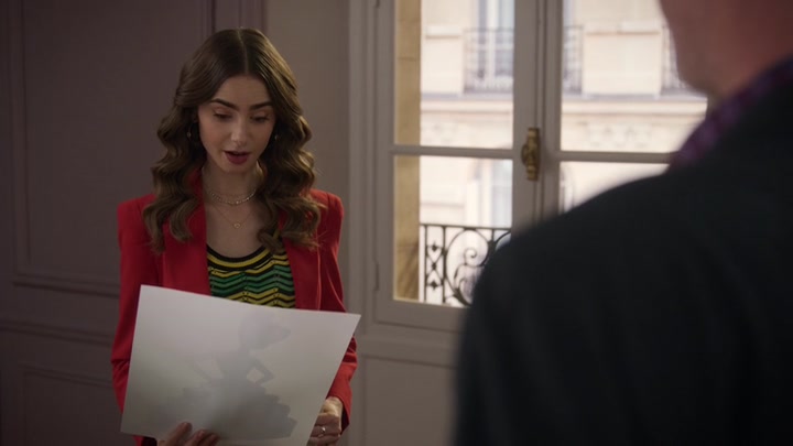 Emily_in_Paris_S02E10_WEBRip_x264-ION10_0930.jpg