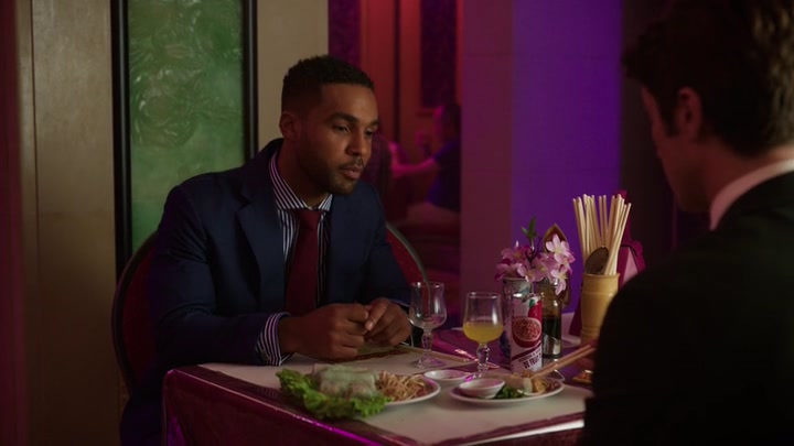 Emily_in_Paris_S02E10_WEBRip_x264-ION10_1028.jpg Emily_in_Paris_S02E10_WEBRip_x264-ION10_1028.jpg