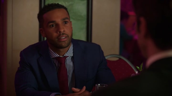 Emily_in_Paris_S02E10_WEBRip_x264-ION10_1041.jpg Emily_in_Paris_S02E10_WEBRip_x264-ION10_1041.jpg