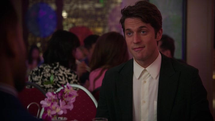 Emily_in_Paris_S02E10_WEBRip_x264-ION10_1099.jpg Emily_in_Paris_S02E10_WEBRip_x264-ION10_1099.jpg