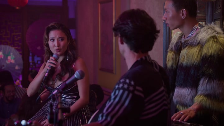 Emily_in_Paris_S02E10_WEBRip_x264-ION10_1151.jpg Emily_in_Paris_S02E10_WEBRip_x264-ION10_1151.jpg