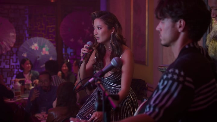 Emily_in_Paris_S02E10_WEBRip_x264-ION10_1169.jpg Emily_in_Paris_S02E10_WEBRip_x264-ION10_1169.jpg