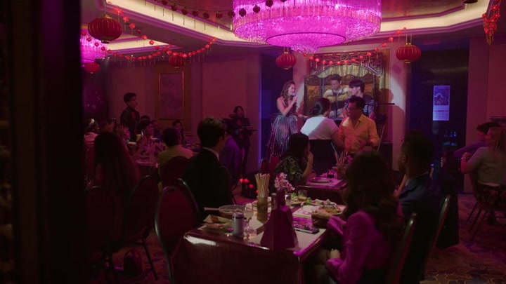 Emily_in_Paris_S02E10_WEBRip_x264-ION10_1307.jpg Emily_in_Paris_S02E10_WEBRip_x264-ION10_1307.jpg
