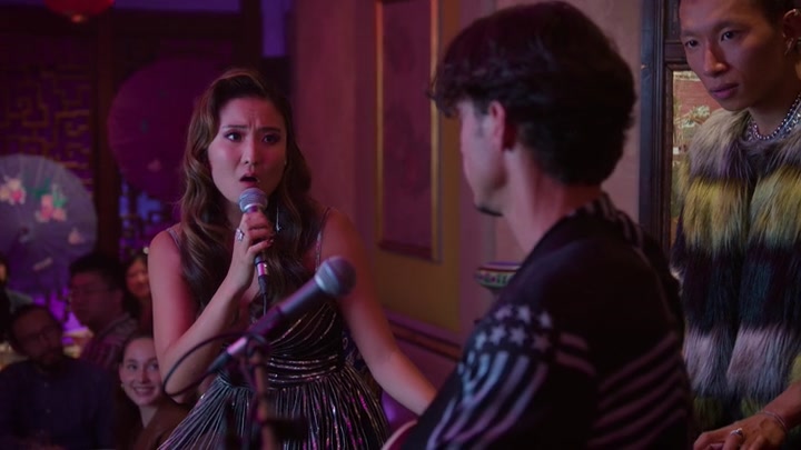 Emily_in_Paris_S02E10_WEBRip_x264-ION10_1335.jpg Emily_in_Paris_S02E10_WEBRip_x264-ION10_1335.jpg