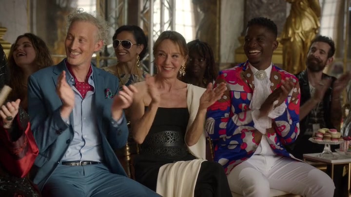 Emily_in_Paris_S02E10_WEBRip_x264-ION10_1633.jpg Emily_in_Paris_S02E10_WEBRip_x264-ION10_1633.jpg