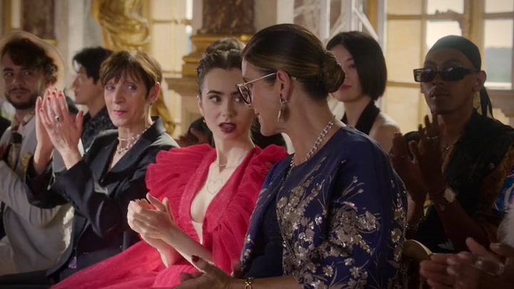 Emily_in_Paris_S02E10_WEBRip_x264-ION10_1650.jpg Emily_in_Paris_S02E10_WEBRip_x264-ION10_1650.jpg