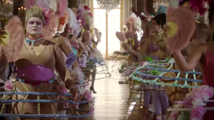 Emily_in_Paris_S02E10_WEBRip_x264-ION10_1749.jpg Emily_in_Paris_S02E10_WEBRip_x264-ION10_1749.jpg