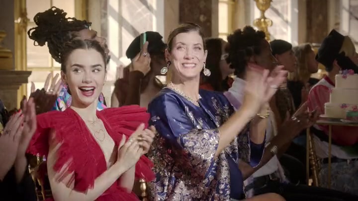 Emily_in_Paris_S02E10_WEBRip_x264-ION10_1835.jpg Emily_in_Paris_S02E10_WEBRip_x264-ION10_1835.jpg