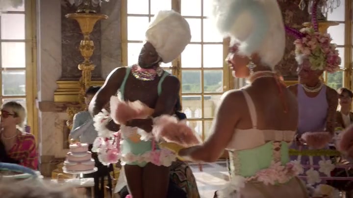 Emily_in_Paris_S02E10_WEBRip_x264-ION10_1845.jpg Emily_in_Paris_S02E10_WEBRip_x264-ION10_1845.jpg