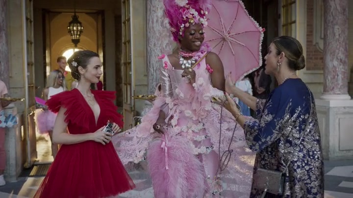 Emily_in_Paris_S02E10_WEBRip_x264-ION10_1893.jpg Emily_in_Paris_S02E10_WEBRip_x264-ION10_1893.jpg