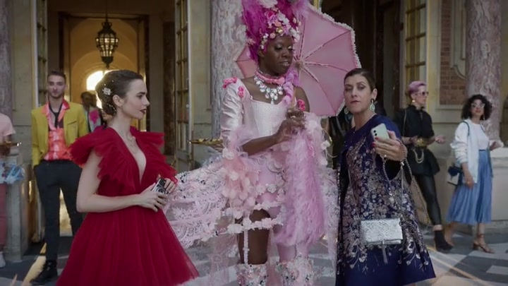 Emily_in_Paris_S02E10_WEBRip_x264-ION10_1899.jpg Emily_in_Paris_S02E10_WEBRip_x264-ION10_1899.jpg